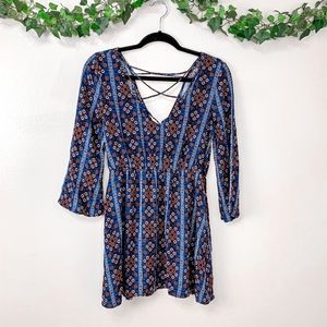 🎈Forever 21 cross neck dress